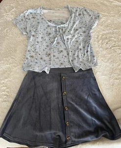 KnitWorks Girl's Size X-Large (16) Gray Corduroy Skort And Flower Shirt Set - Picture 1 of 8
