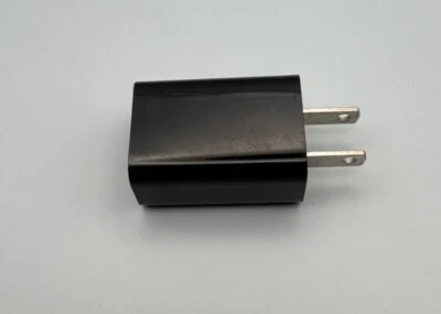 OEM Amazon Kindle 5W 5V 1A USB 2.0 Wall Charger Adapter Model FANA7R - Image 1 of 4