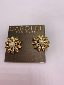 $55 CAROLEE GOLD TONE  LARGE FLOWER DROP  glass pearl EARRINGS  clip on S86