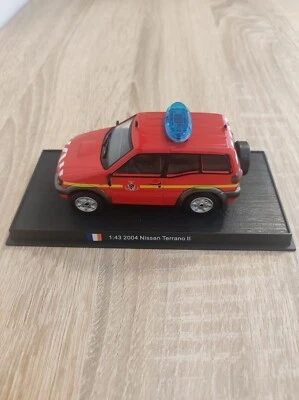 Modellino Auto Pompieri Nissan Terrano II 2004 - 1:43  - Immagine 1 di 3