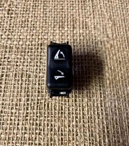 Mercedes - 1298206410 - Interruptor de barra antivuelco | R129 SL - 1990 - Imagen 1 de 6