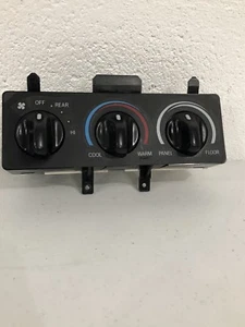1999-2002 Expedition Rear Climate Temperature Control Unit XL1H19E764AA, OEM - Picture 1 of 12