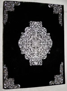 STERLING SILVER AND DARK GREEN VELVET STATIONARY FOLDER - Picture 1 of 10