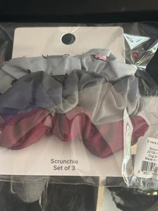 Vera Bradley * Frosted Floral * Set of 3 - Hair Scrunchies * New! - Picture 1 of 3