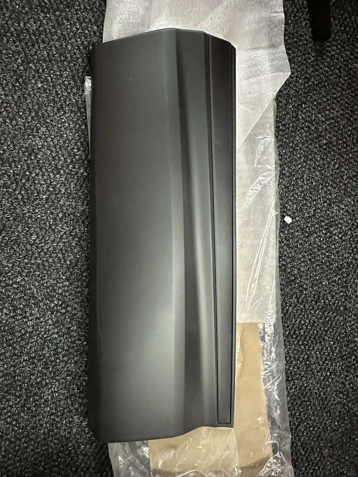 Moldura inferior puerta trasera izquierda Honda CR-V 2017 75333-TLC-A01 2018 2019 2020 X Foto 1 de 4