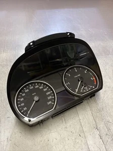 Instrument Cluster 9187330 BMW E87LCI 118D - Picture 1 of 3