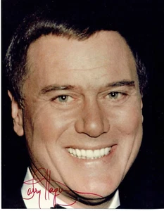 Foto firmada a mano de Larry Hagman - Imagen 1 de 2