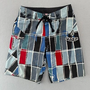 Volcom Shorts Mens Medium Swim Boardshorts Trunks Geogetric Patterned Surfing - Picture 1 of 8