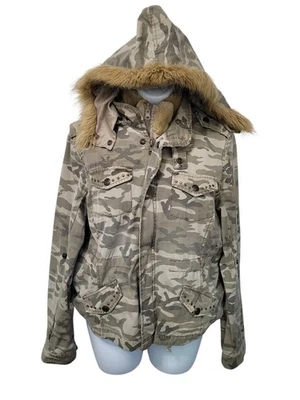 Vintage Squeeze Jeans Jacket Faux Fur Lined Girls Juniors Size L Camo - Image 1 of 4