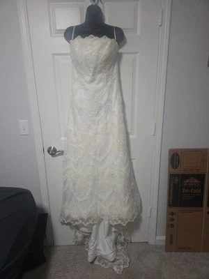 Casablanca Bridal Dress Size 14  C1847 - Image 1 of 4