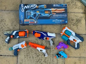 Nerf / Zuru Spielzeugpistole Konvolut mit Kugeln Softdart Pistolen - Bild 1 von 7