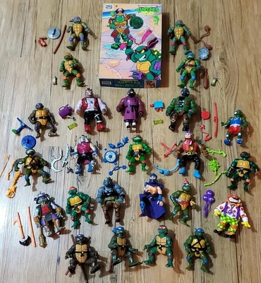 Lote De 24 Figuras De Colección TMNT - Accesorios - Puzzle - Compañeros De Juego Foto 1 de 4
