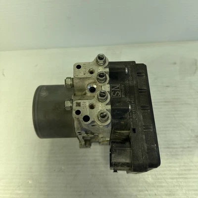 Módulo de controle de bomba ABS Toyota Highlander 2014-2016 fabricante de equipamento original 44540-0e060 - Imagem 1 de 4