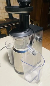 centrifuga estrattore di succo per frutta e verdura a freddo Ariston Hotpoint - Foto 1 di 6