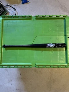 New York Yankees 1999 World Series 18 Inch Mini Bat Atlanta Braves - Picture 1 of 6
