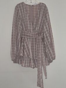 L’ATISTE Blush Pink Checkered Romper with Ruffles and Long Sleeves V Neck Medium