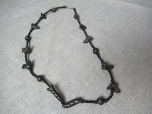 Vintage Black Clay Fetish Necklace - Birds Beads - Barrel Clasp Mexican 9 d5 vh - Picture 1 of 7