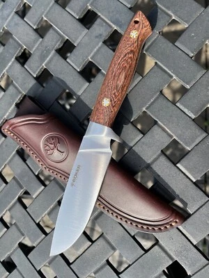 Cuchillo Boker, Cazador de Arbolitos, Mangos Guayacán Foto 1 de 3