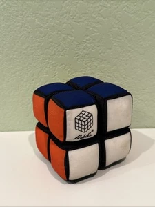 Rubik's Cube 2x2 Retro Peluche Giocattolo di Tollytots 2012 - Soft Puzzle Cube Raro Vintage - Foto 1 di 8