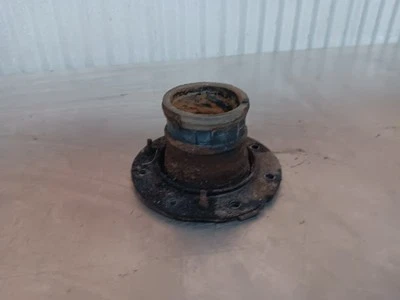 82-85 丰田 Celica supra 原始设备制造商 低油箱填充颈部 — 第 1/3 张图片