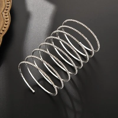 Mehrreihiges Armband vielseitiges Accessoire Legierungsmaterial kompakte Größe - Bild 1 von 4