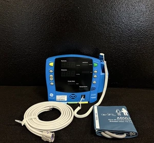 GE V100 Dinamap Monitor mit neuem Zubehör - Bild 1 von 6