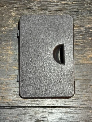 1997-2001 Jeep Cherokee XJ Kick Panel Fuse Box Lid Cover Agate OEM - Image 1 of 2