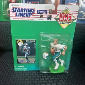 New 1995 Kenner Starting Lineup Action Figure Dan Marino Miami Dolphins NFL - Picture 1 of 6