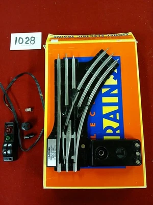 Lionel 5132  (022 type)  Remote Controlled Right Hand Switch - Image 1 of 4