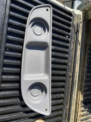 1995-1996 Tahoe Silverado Sierra Suburban Passenger Dash Insert Cup Holder Gray - Image 1 of 3