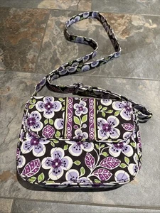 Borsa a tracolla Vera Bradley in pensione con petali di prugna tasca floreale viola - Foto 1 di 5