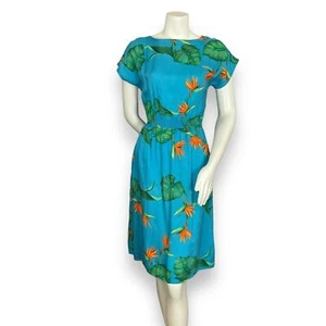 Vintage Hilo Hattie’s Dress Hawaiian Floral Blue Shirred Smocked Waist Medium - Picture 1 of 15
