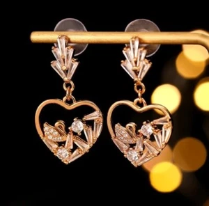 Unique Fire White Topaz Gemstone Gold Plated Swan Heart Stud Earrings - Picture 1 of 6