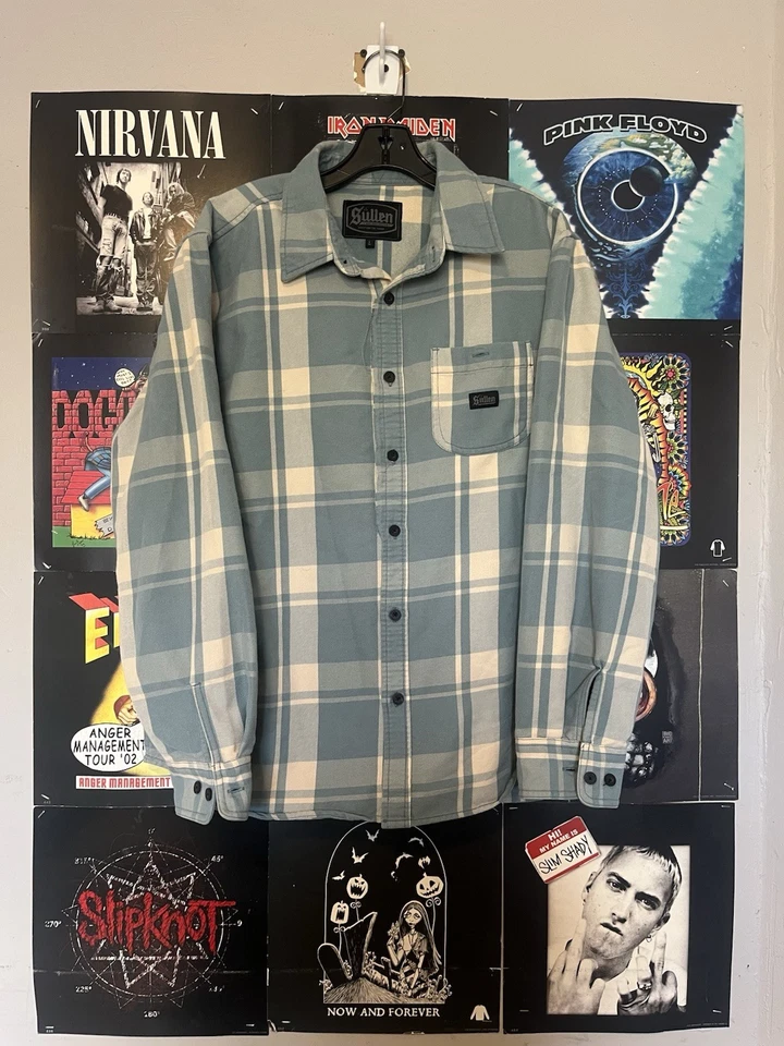 Franela a cuadros azul claro colectiva arte hosco moderno Y2K Foto 1 de 4