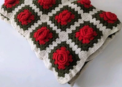 Manta cuadrada de ganchillo Granny rosa roja 3D hecha a mano vintage tiro afgano 44x63 pulgadas Foto 1 de 4