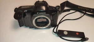 Cuerpo de cámara fotográfica Canon EOS 1 35 mm SLR para repuesto - Imagen 1 de 21