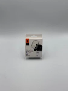 Spigen Glaster EZ Fit HD Displayschutzfolie für Samsung Galaxy Z Flip 7 - Bild 1 von 5