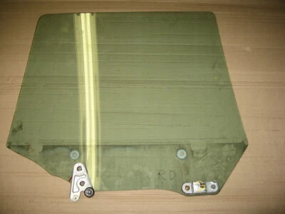 1999 Subaru Forester S, esquerda, driver, vidro da janela traseira - Imagem 1 de 4