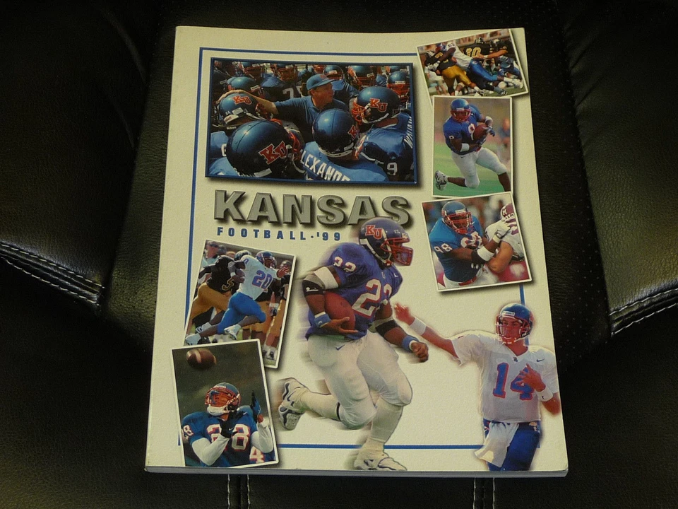 1999 KANSAS KU COLLEGE FOOTBALL MEDIA GUIDE EX-MINT  BOX 14 - Image 1 of 1