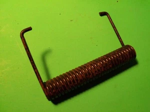 NEW HUSQVARNA / CRAFTSMAN DECK CHUTE RETURN SPRING OEM RX2A - Picture 1 of 1
