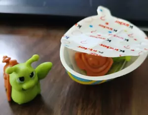 2024 Kinder Joy - Special Spring Toys - Snail - Picture 1 of 1
