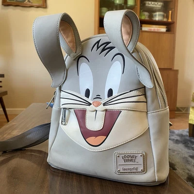Bolso de Hombro Cartera Loungefly Looney Tunes Bugs Bunny Juegos con disfraces para Mujer Doble Correa Foto 1 de 4