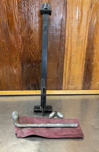 Alfa Romeo Spider 1981 • Original Spare Tire Jack & Wingbolt, Used. JAR29 - Picture 1 of 14