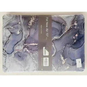 MacBook Air 13” Protective Cover in  a Marbled Blue Design - Afbeelding 1 van 7