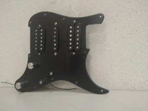 Peavey Predator Style Pickguard (Black Hum-Single-Hum Pickups w/Chrome Knobs) - Picture 1 of 10