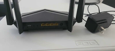 Tenda AC10U WiFi 5 2.4GHz/5GHz Dual-Band Router - Black - Image 1 of 2