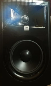 JBL 306P Series 3 MkII Powered 6" Two-Way Studio Monitor - Picture 1 of 5