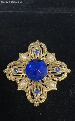 Broche checo vintage tono dorado con vidrio azul y perlas de imitación Foto 1 de 4