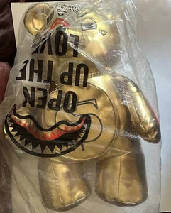 SPRAYGROUND LARGE SHINY GOLD RUSH MONEY TEDDY BEAR LIMITED EDITION BACK PACK BAG - Picture 1 of 9