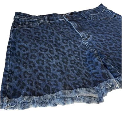Judy Blue Jean Shorts Women's Size XL Blue Leopard Print Denim Raw Edge Hem - Image 1 of 4